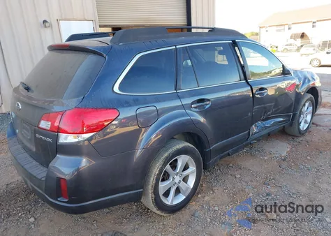 2013 Subaru Outback 2.5I Premium from USA, damaged, VIN 4S4BRCGC3D3298009